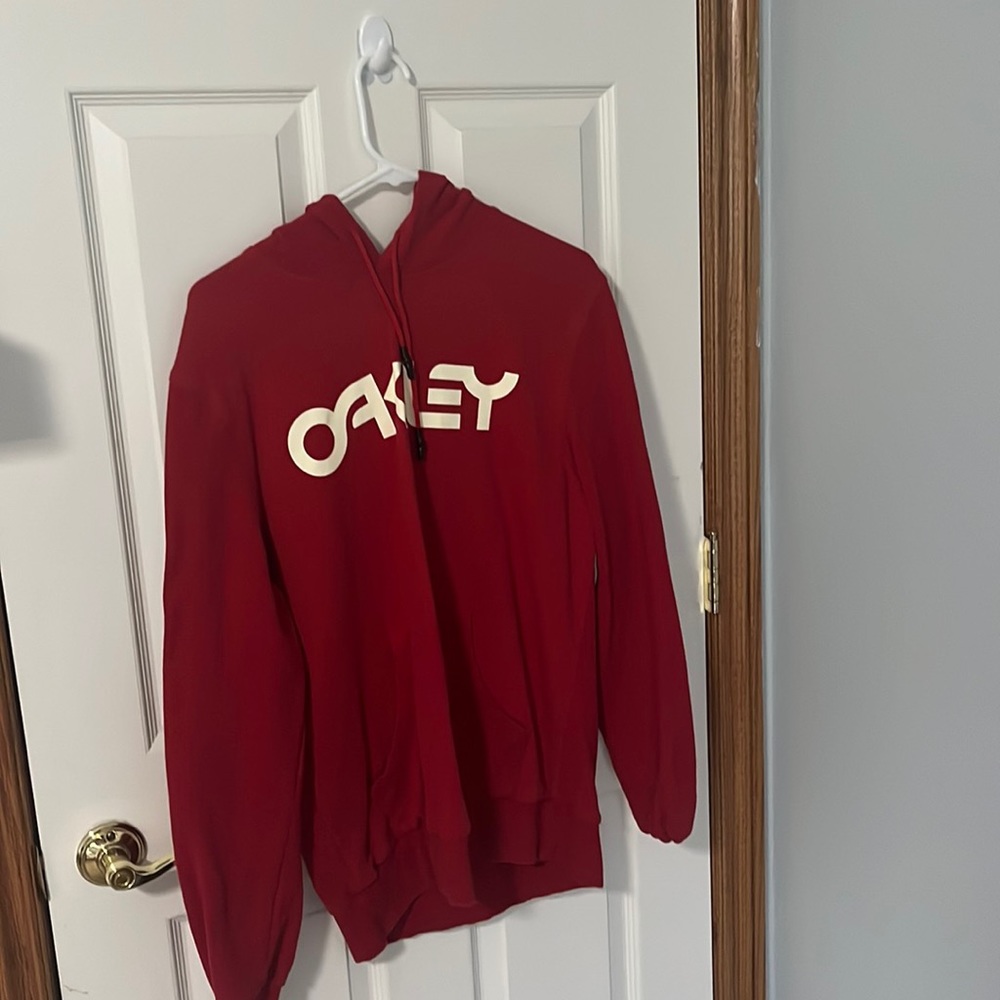 Oakley hoodie
